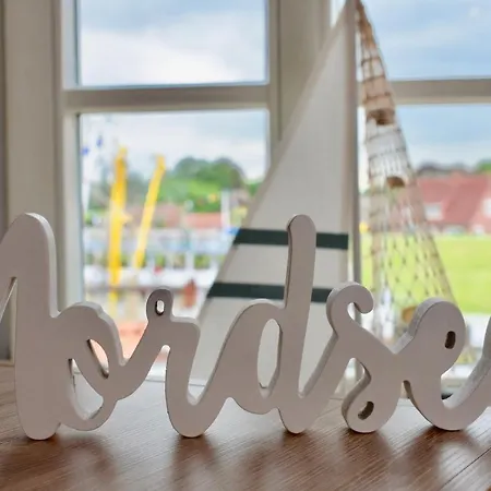 Appartamento Hafenblick Greetsiel Esterno foto